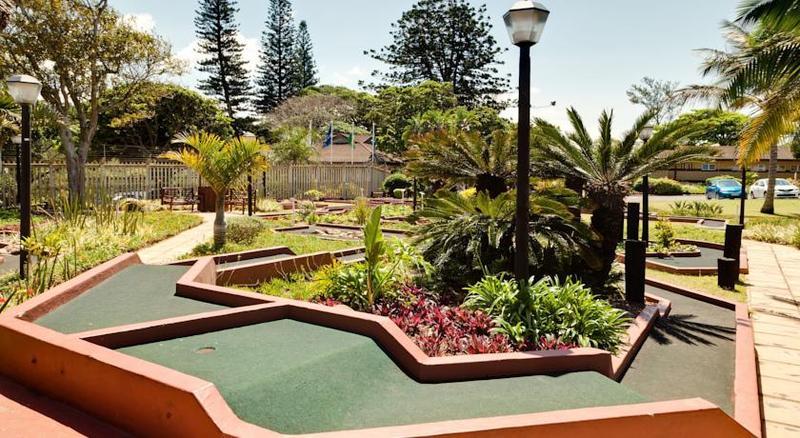 Protea Hotel By Marriott Karridene Beach Amanzimtoti Buitenkant foto