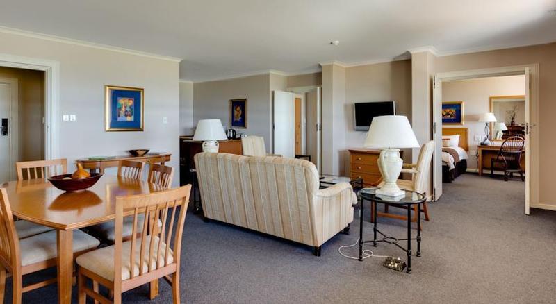 Protea Hotel By Marriott Karridene Beach Amanzimtoti Buitenkant foto