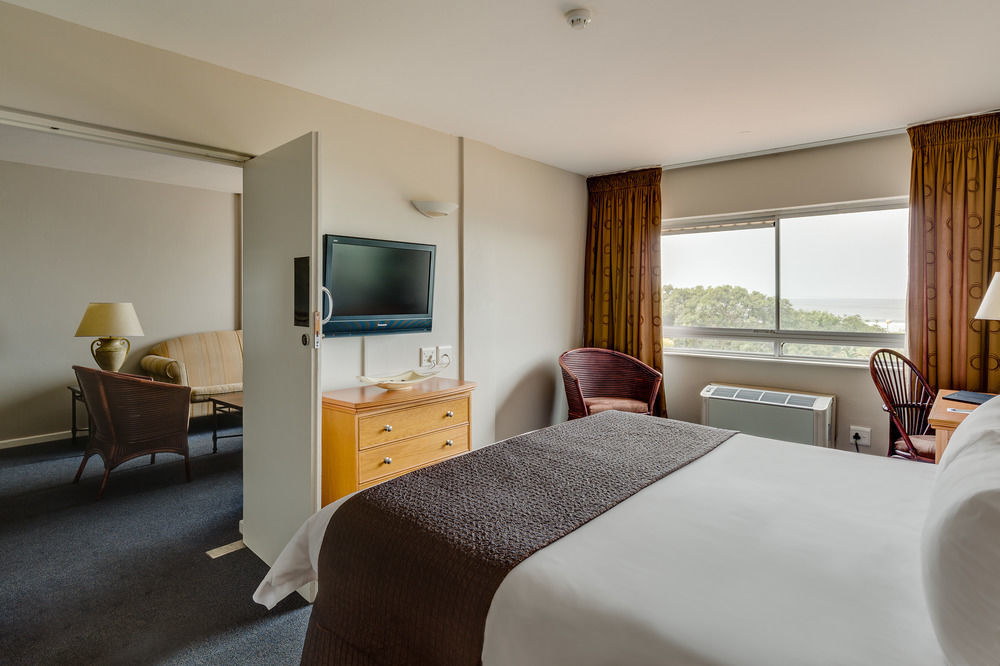 Protea Hotel By Marriott Karridene Beach Amanzimtoti Buitenkant foto
