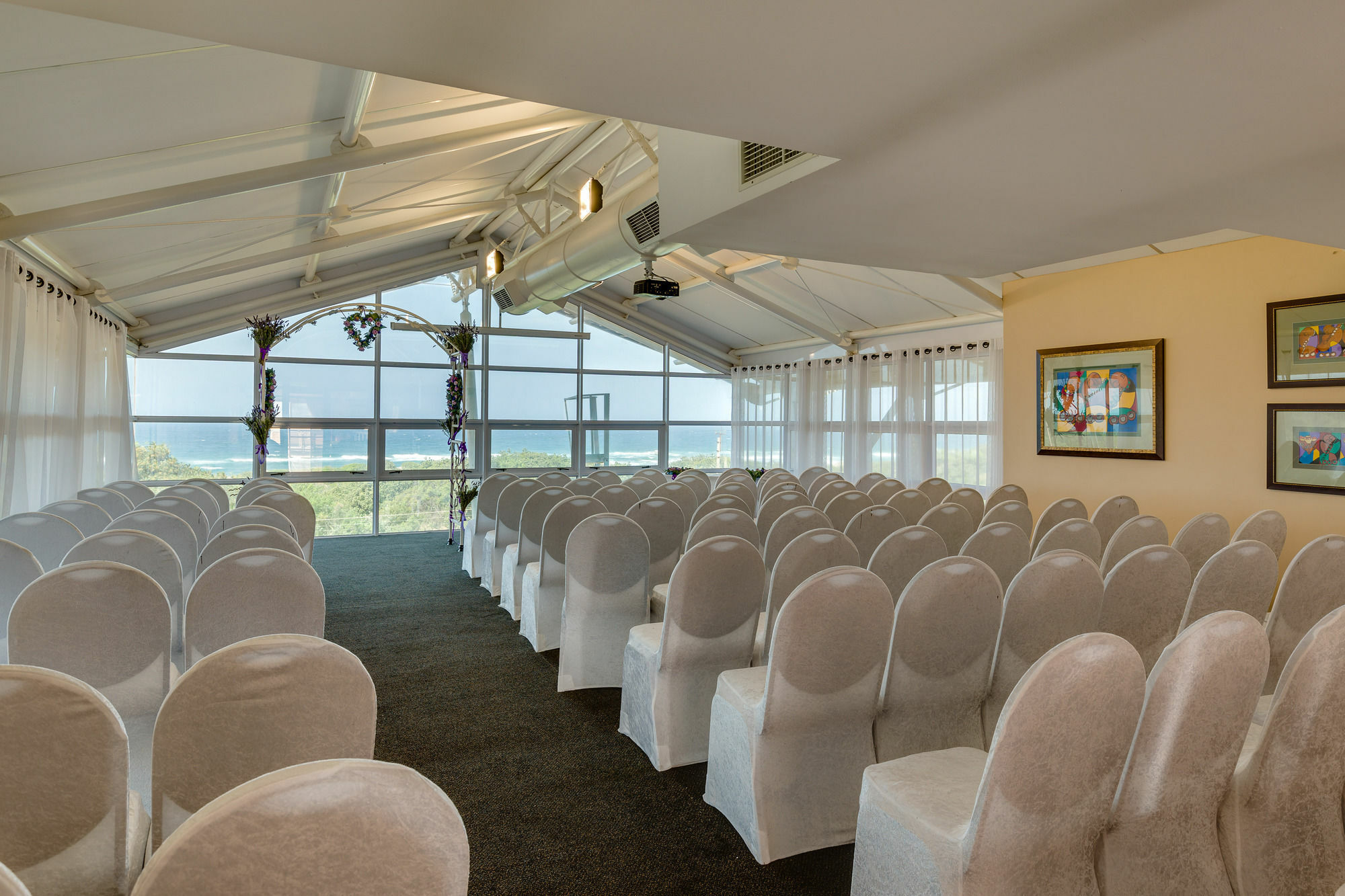Protea Hotel By Marriott Karridene Beach Amanzimtoti Buitenkant foto